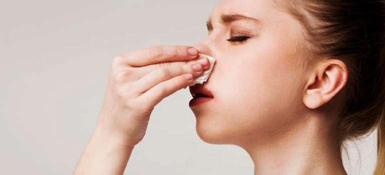 Какие причины частого кровотечения из носа?