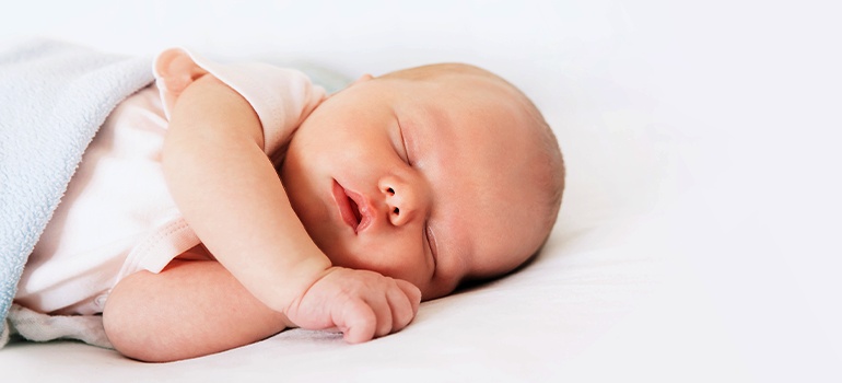 Режим сна у новорожденных